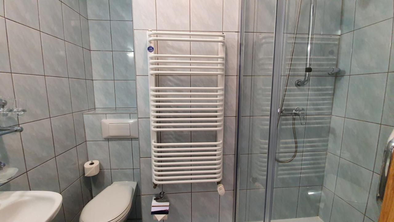 Pokoje Goscinne Przy Kosciele Wang. Карпач Екстериор снимка
